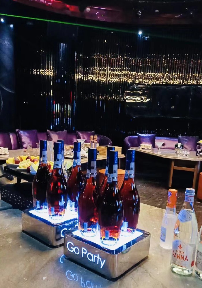 杭州皇家公馆KTV夜总会预订包房